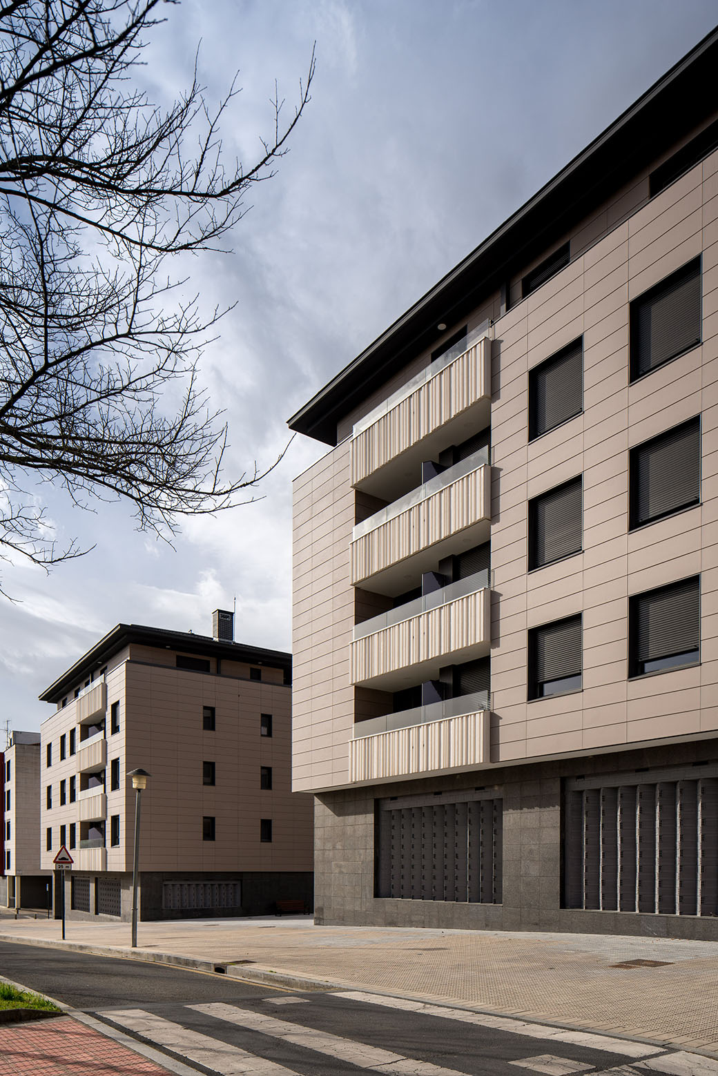 Fotógrafo de Arquitectura - Bloque de viviendas en Gernika