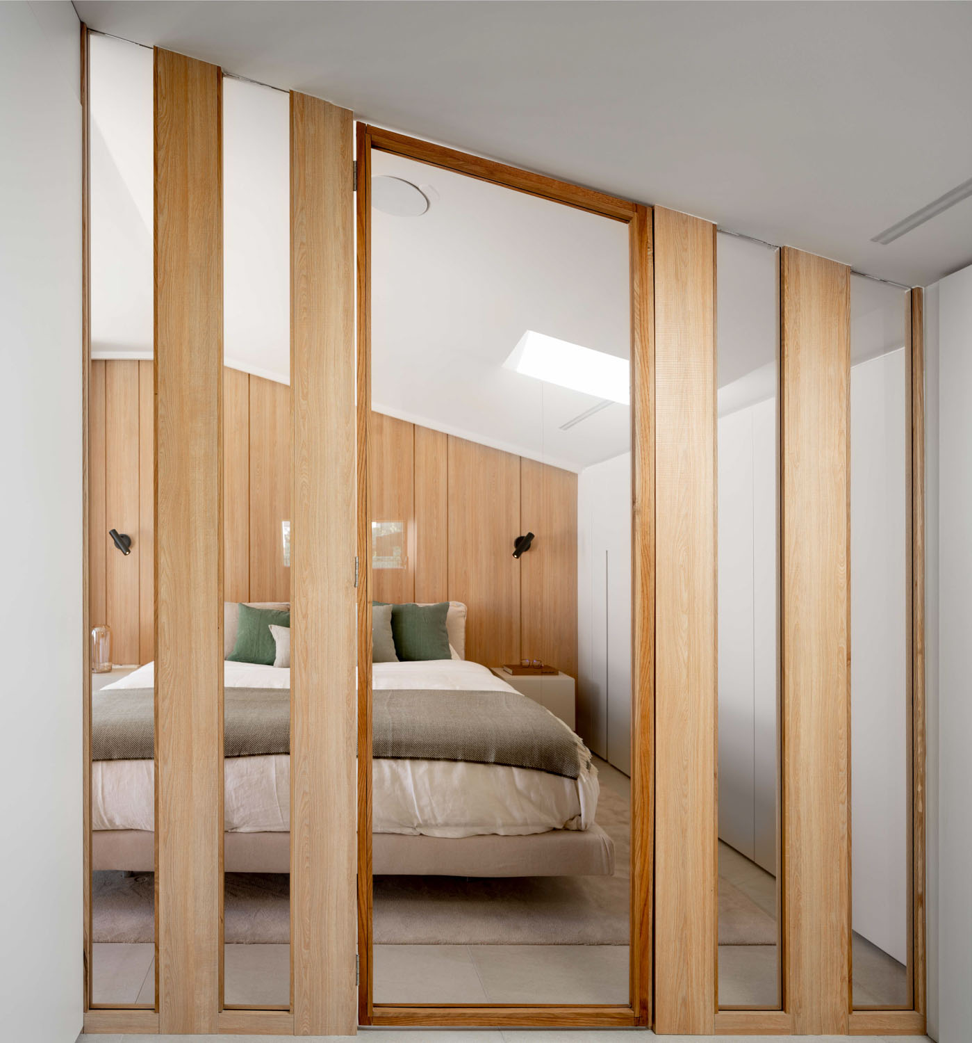 Imagen del dormitorio - Fotografía de arquitectura e interiores por Biderbost Photo